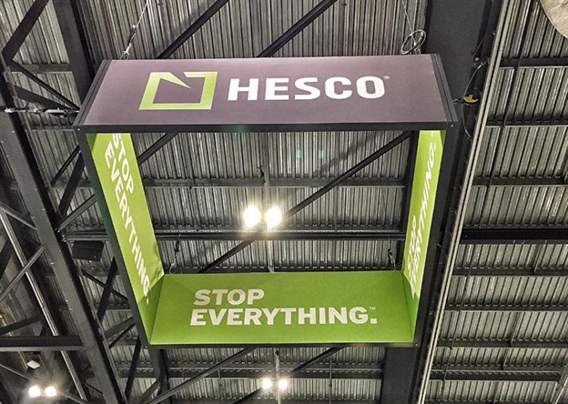 Hanging Banners, Hesco