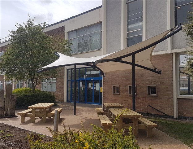 Loughborough University, Covered Seating Canopy